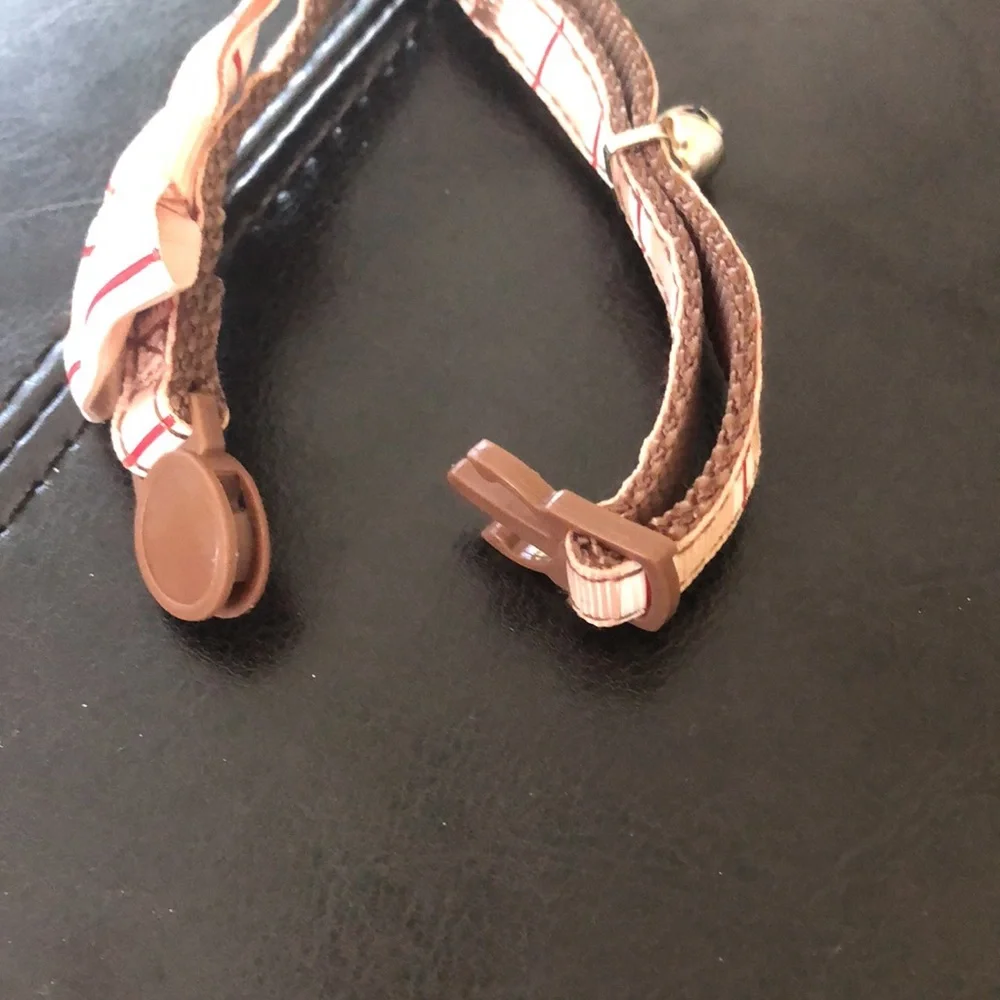$2 add on bundle! NWT Martha Stewart breakaway cat collar.